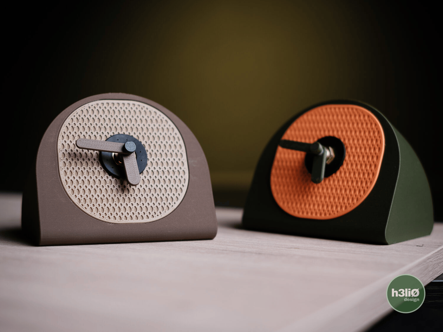 Modern Minimalist Desk Clock