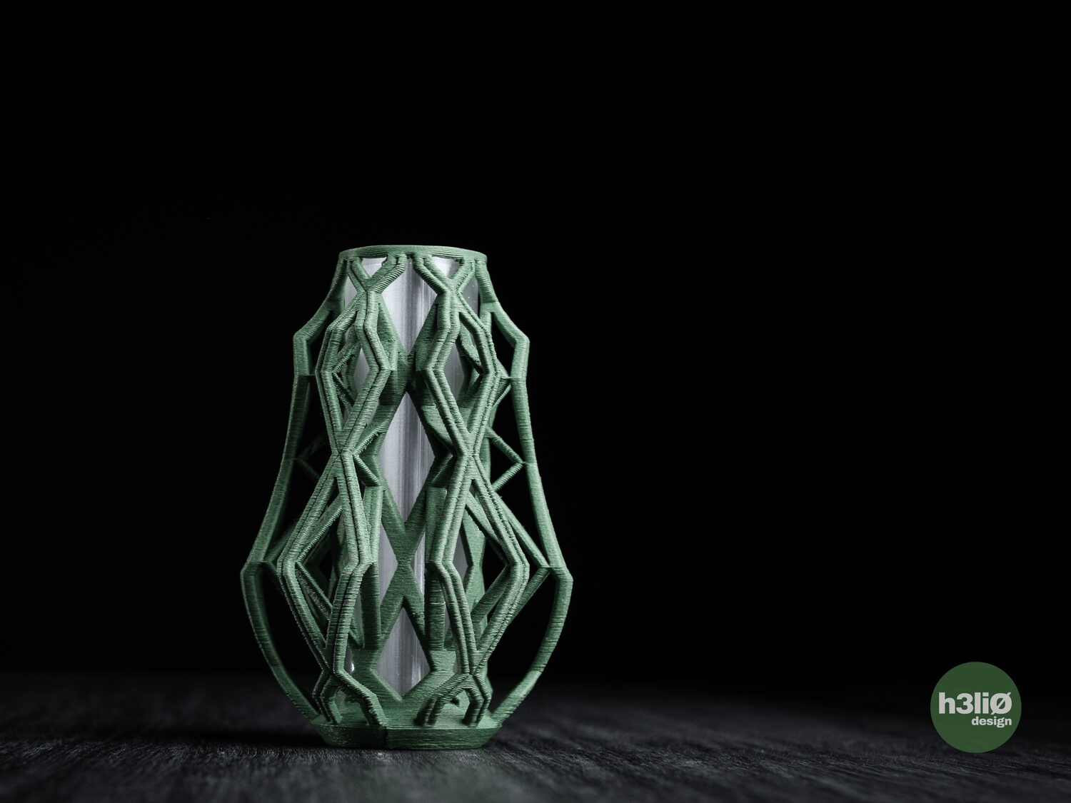 Cylink Vase