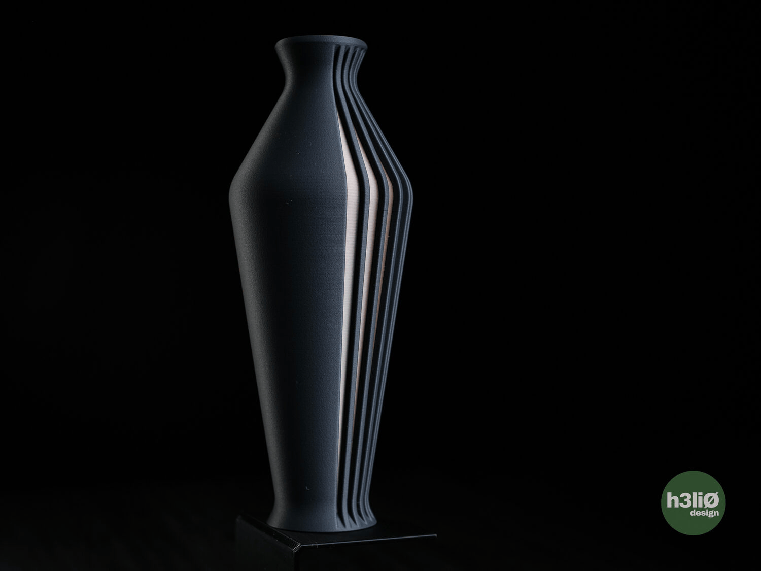 Evora Vase