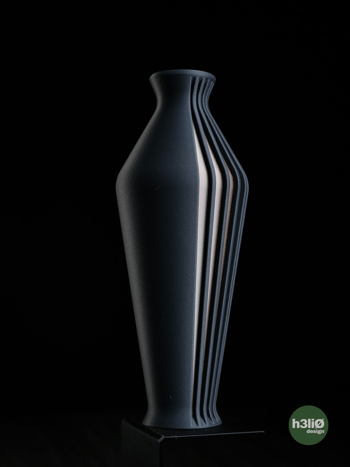 Evora Vase