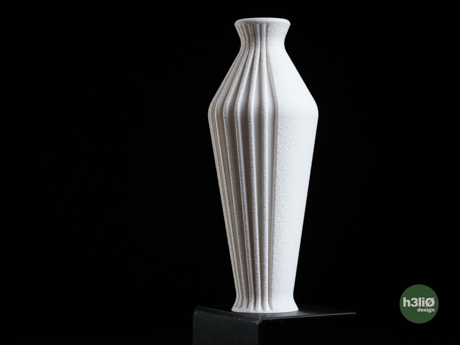 Evora Vase