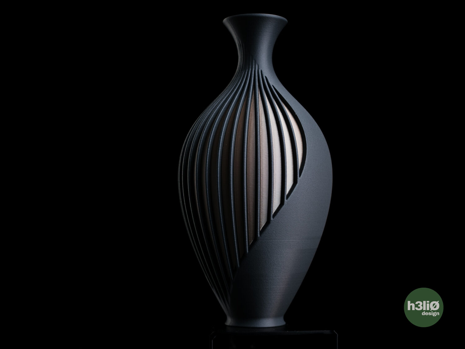 Wisp Vase