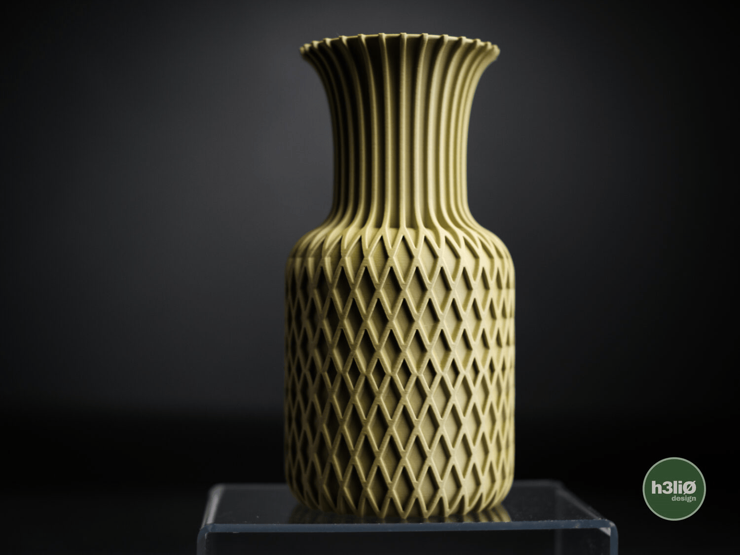 Juno Vase