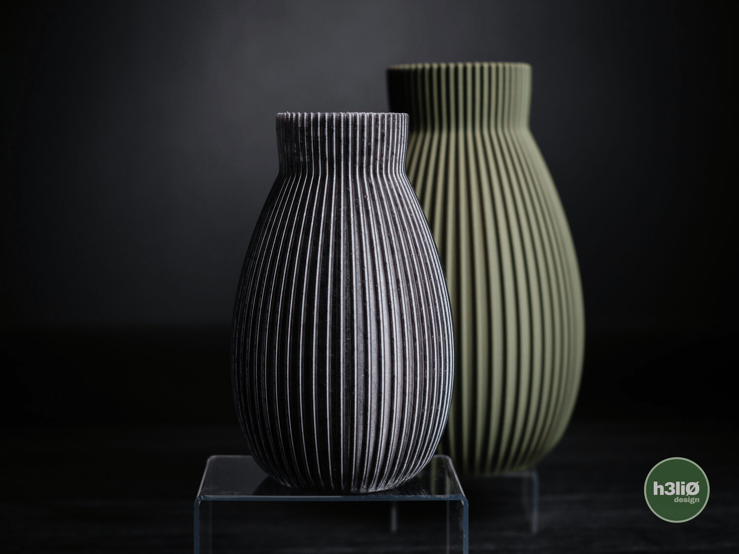 Obscura Vase