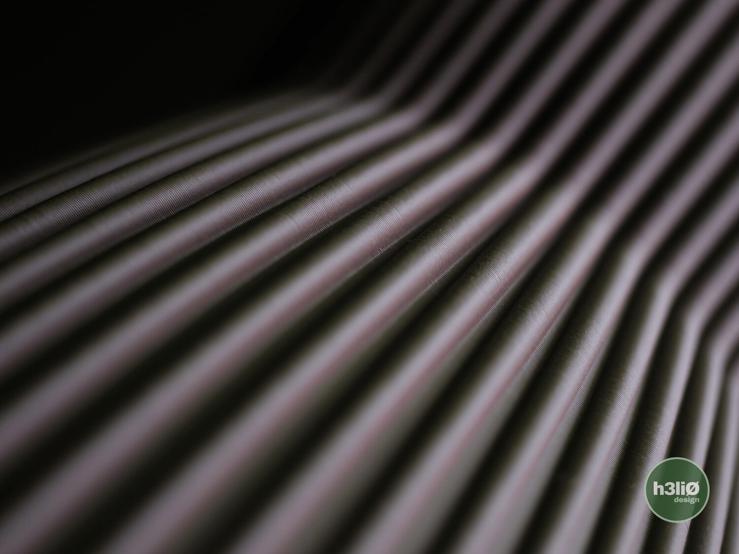 Obscura Vase