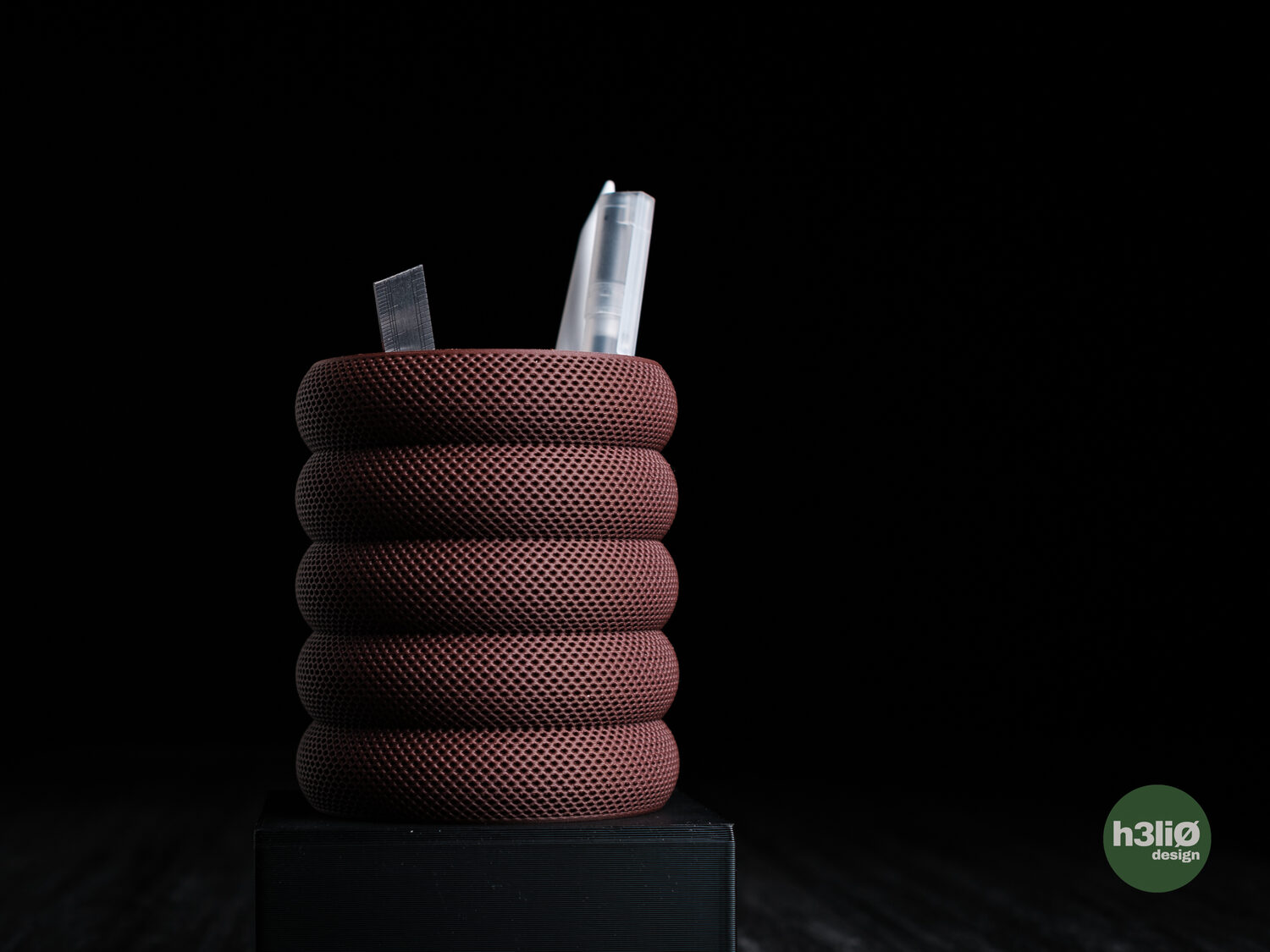 Grideo Pen Holder