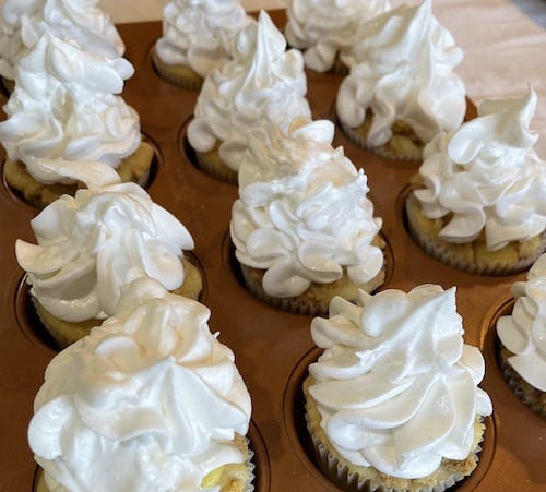 Vintage Meringue Frosting