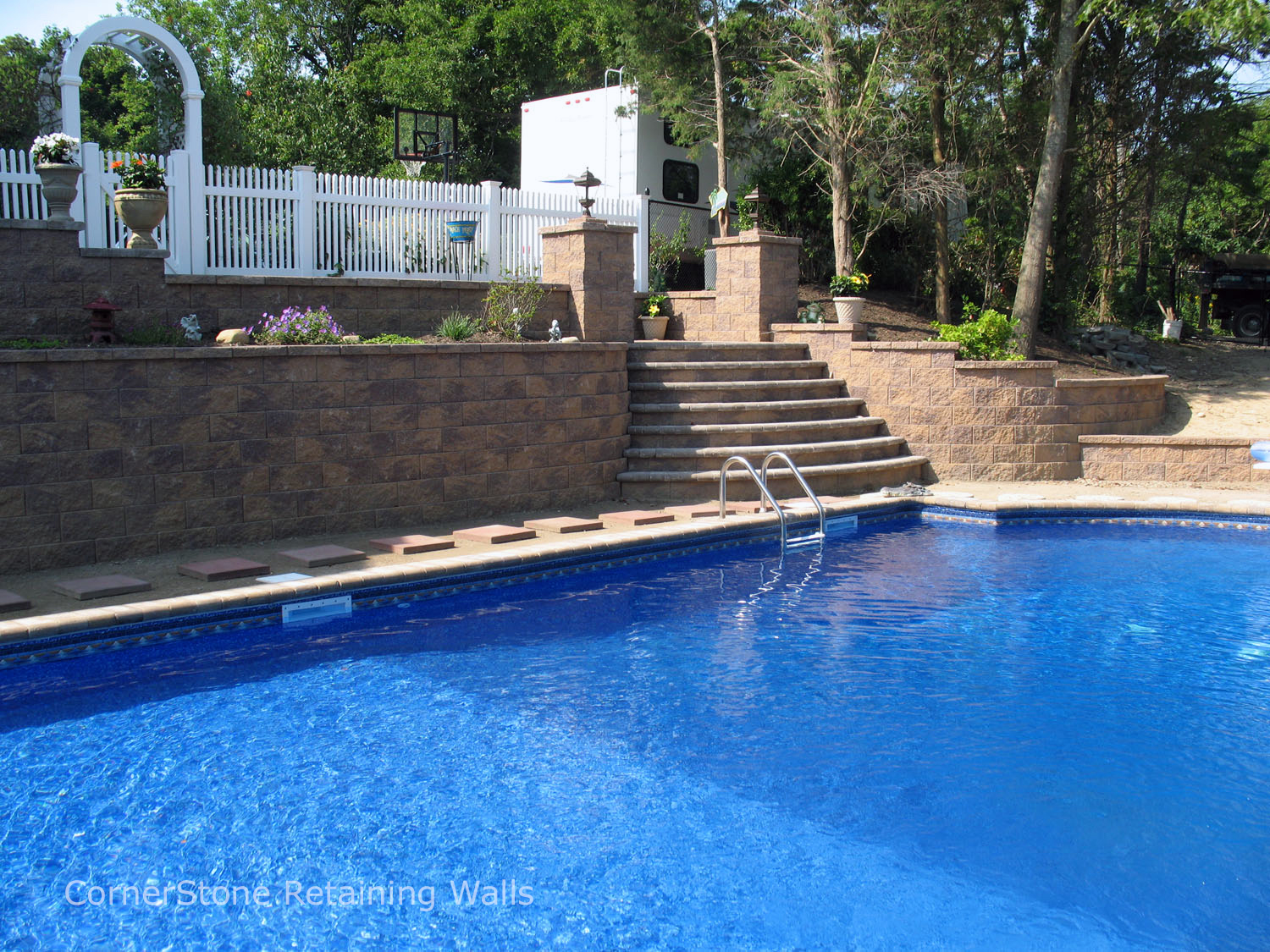Planning your backyard retaining walls with cornerstone