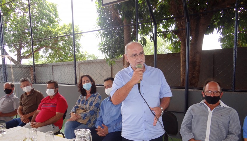 PREFEITURA DE VAZANTE ENTREGA OBRAS DE REFORMA DE ESCOLAS RURAIS
