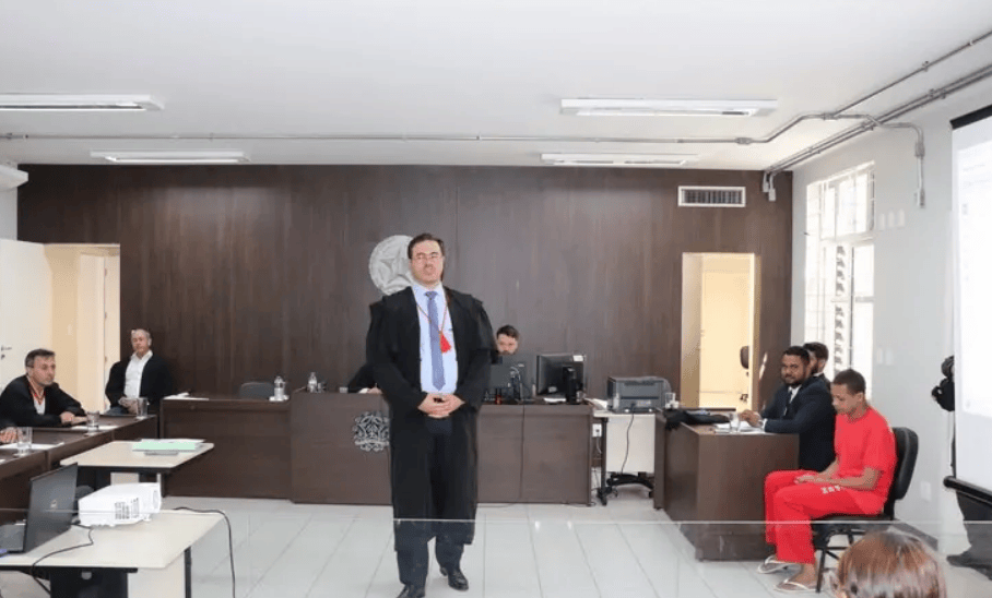 Tribunal do Júri condena homem a 21 anos e 9 meses de prisão por homicídio qualificado em Lagamar