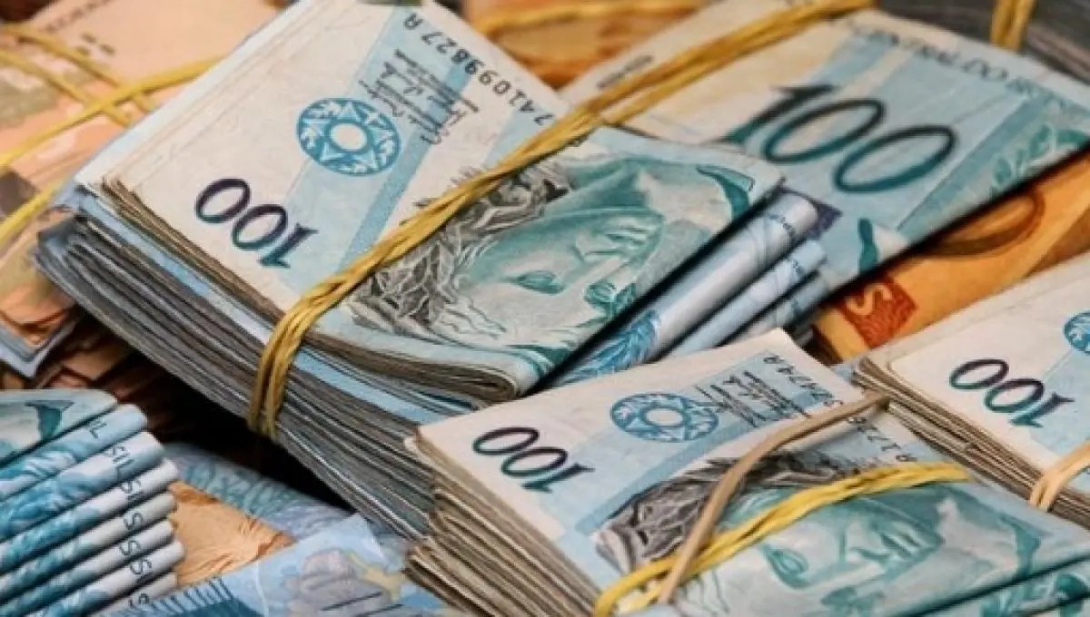 Lula veta benefícios à venda de jogadores e a regras de fidelidade