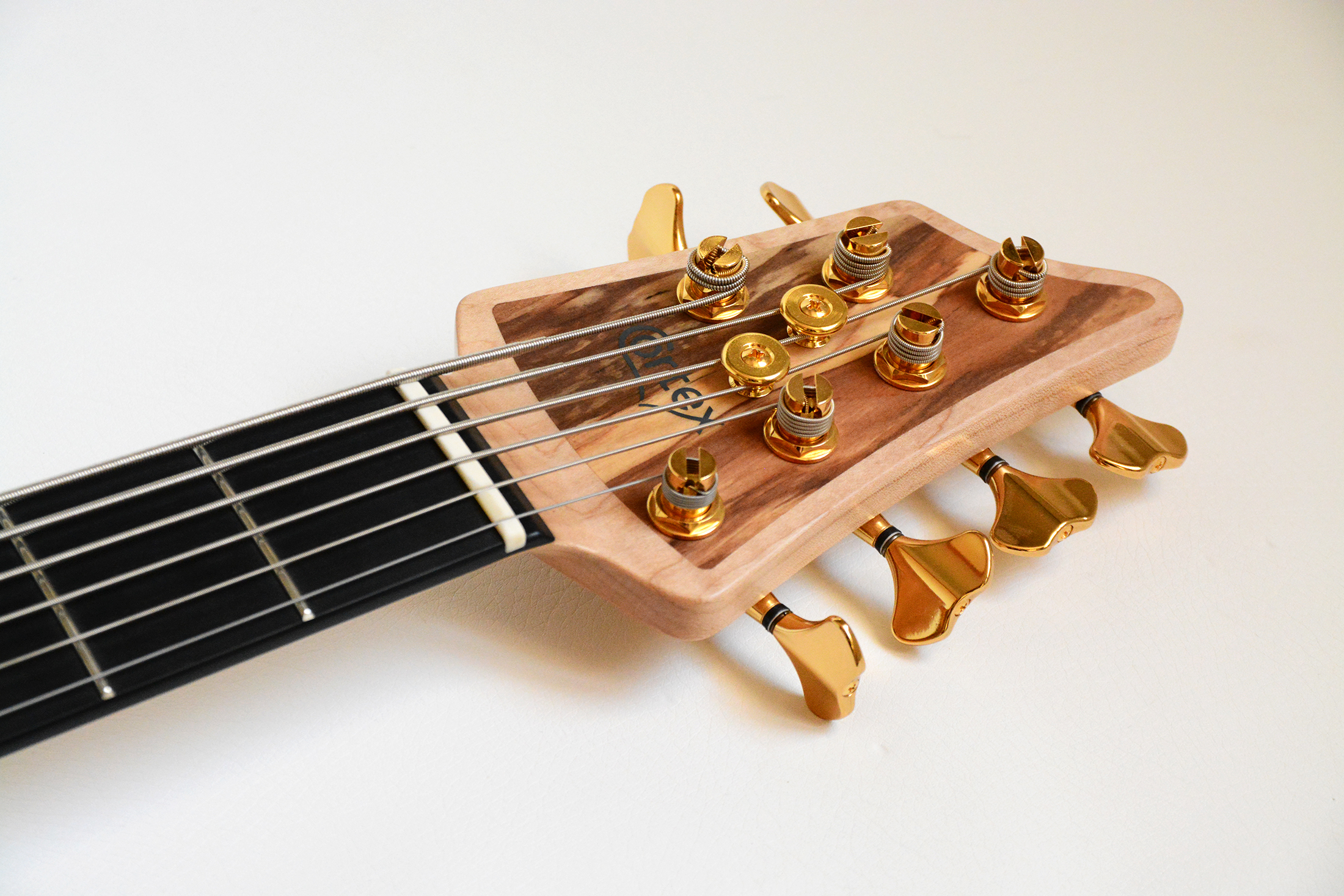 Napoleon Deluxe 6 - Apple (Inferno) - Cortex Bass Exceptional Top Wood