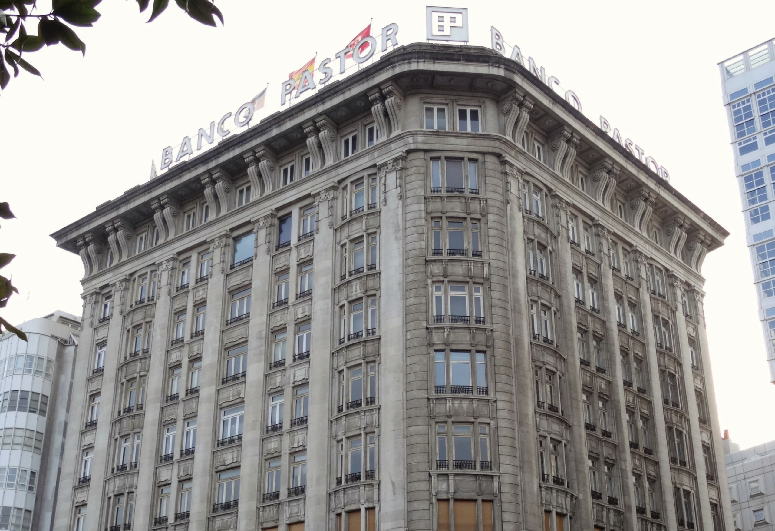 Edificio Banco Pastor