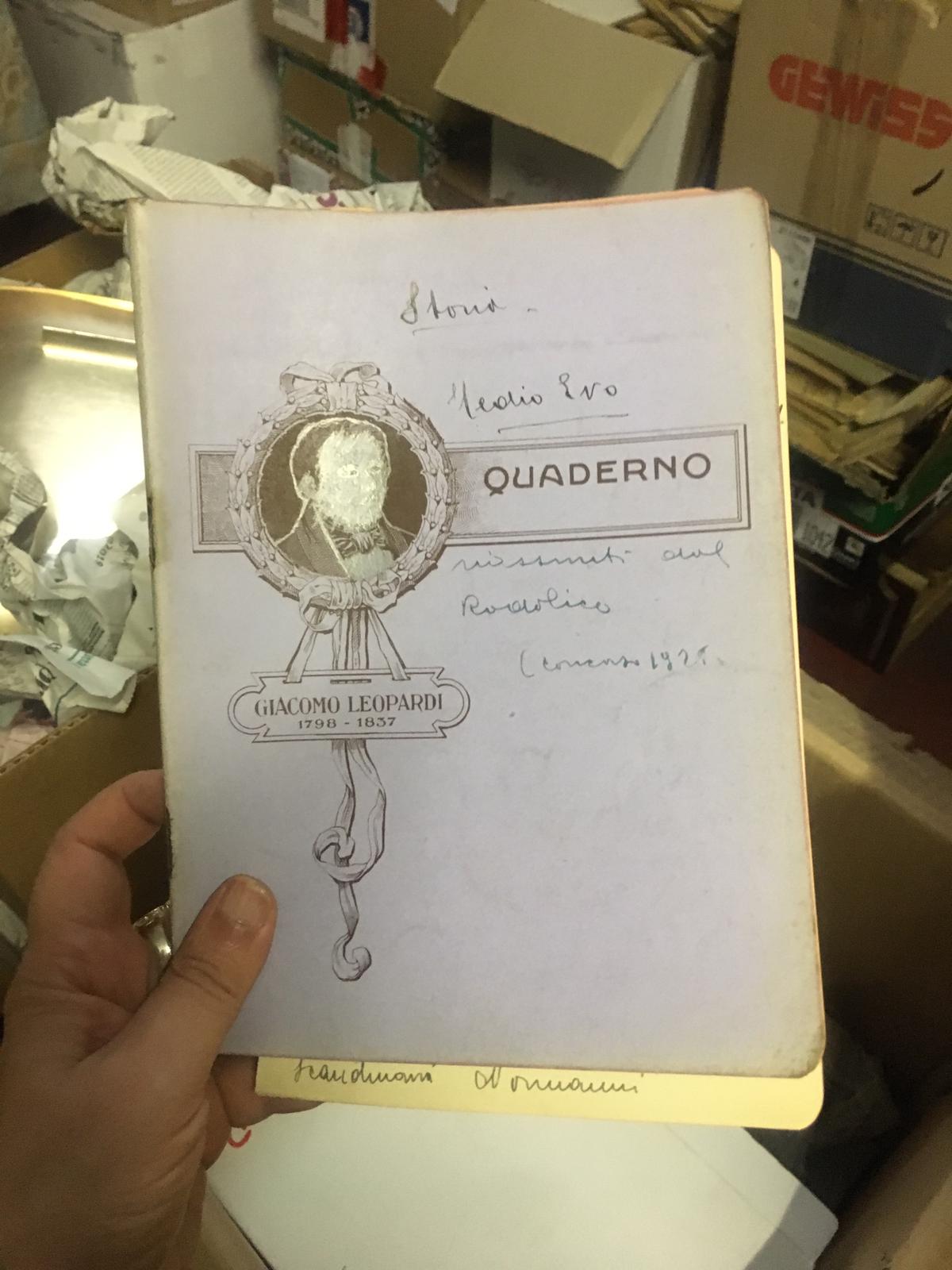 Egodì quaderno antico copertina dedicata a Giacomo Leopardi