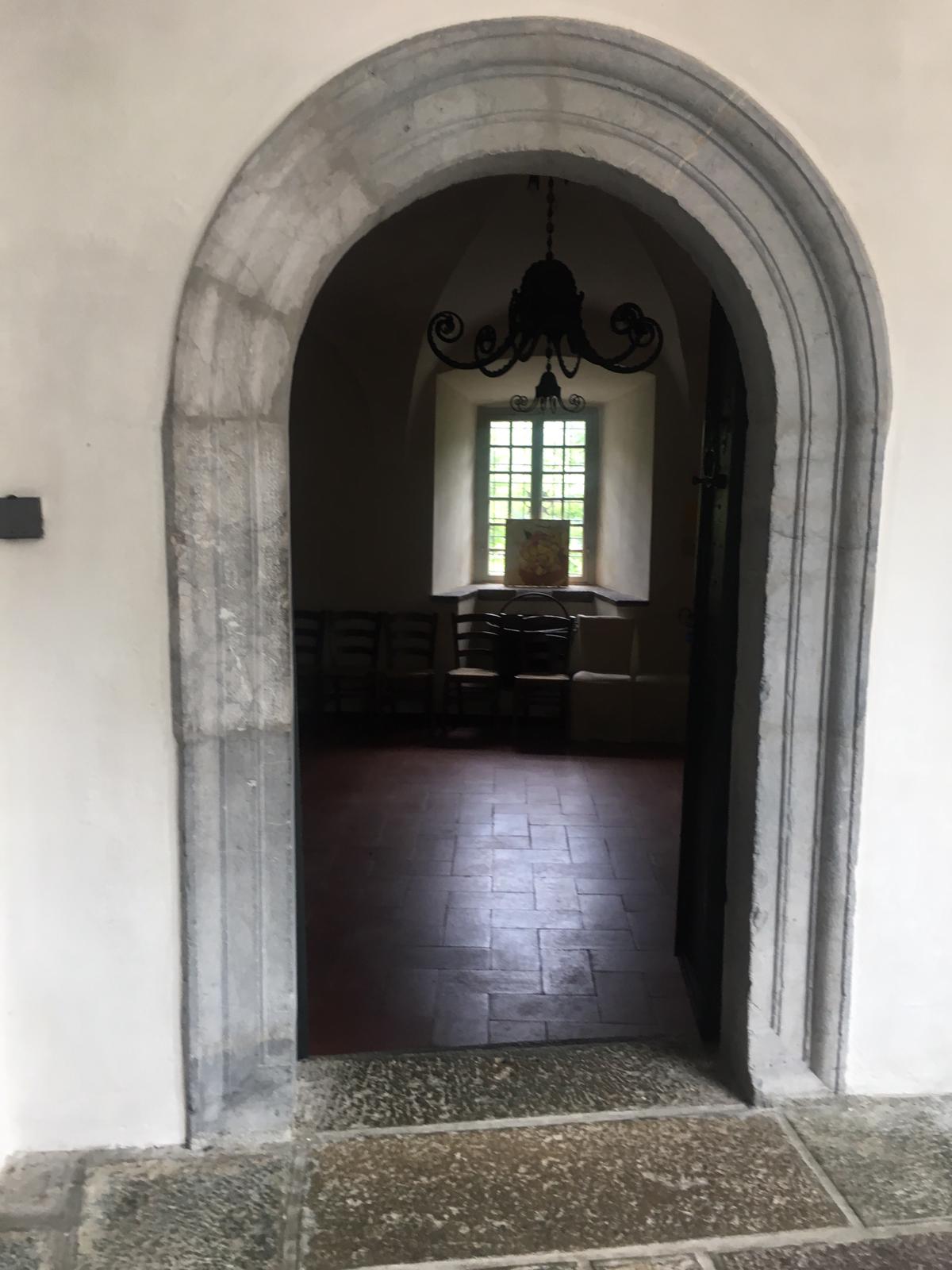 portale in pietra Ristorante Posta di Gromo