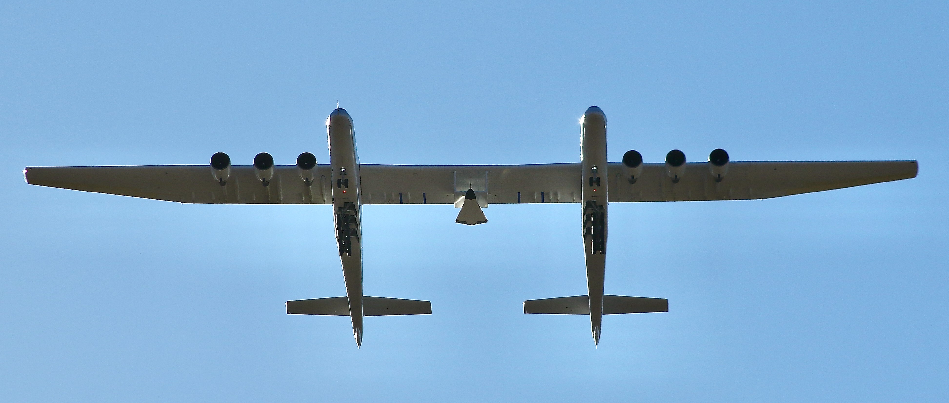 Stratolaunch plane in flight