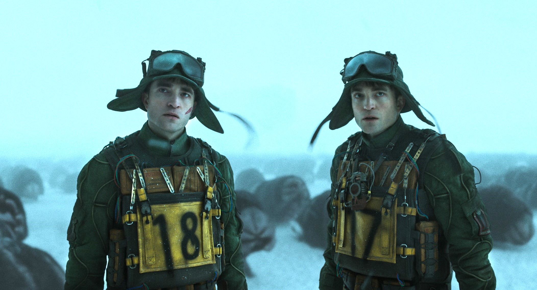 Robert Pattinson in a double role on an icy planet in "Mickey 17"
