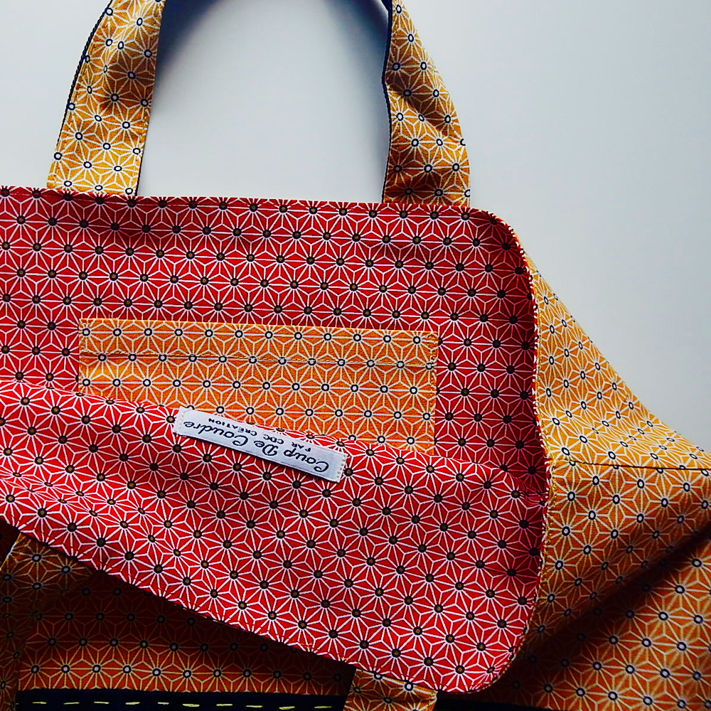 Sac en tissu doublé avec un poche intérieure