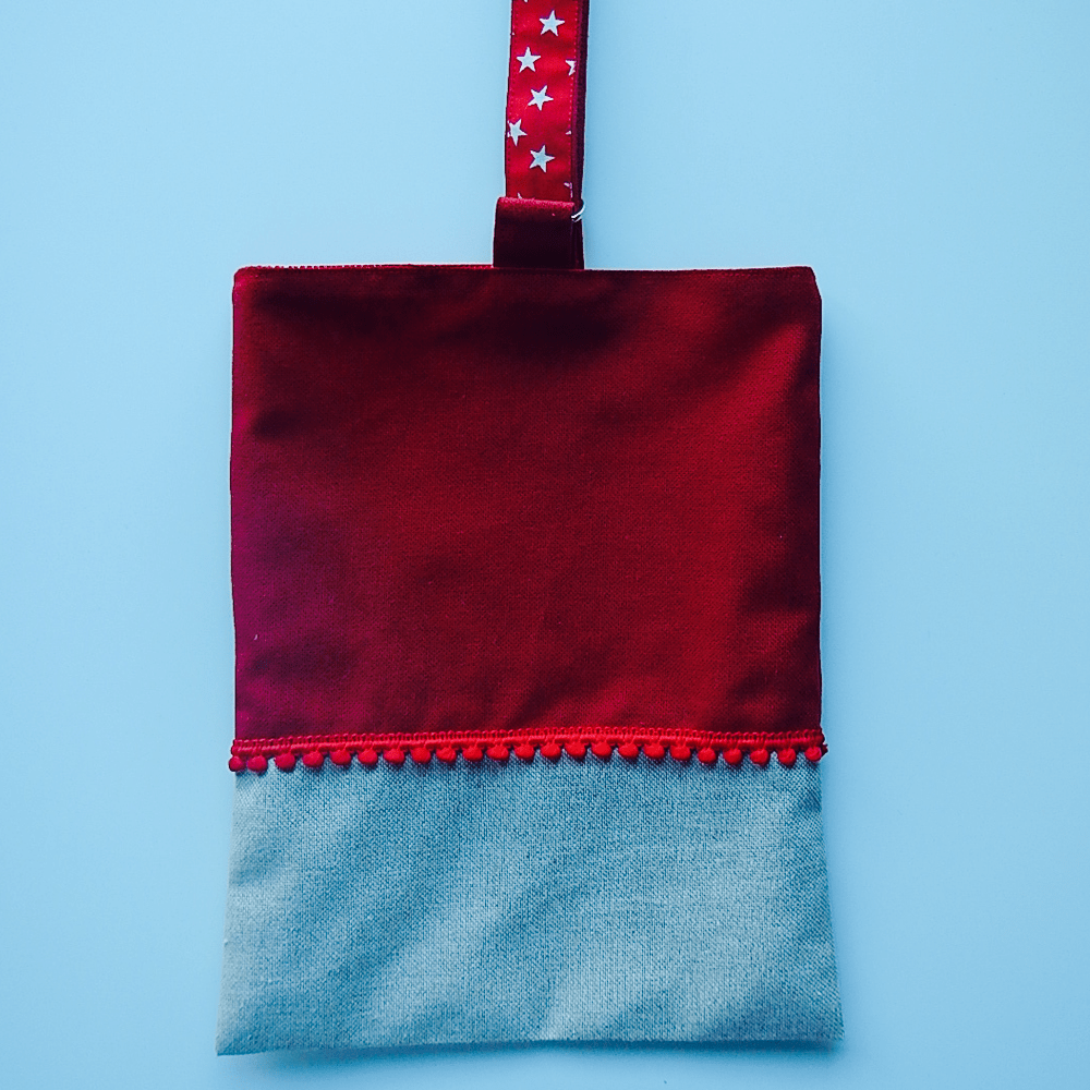 Pochette en coton rouge et lin ecru