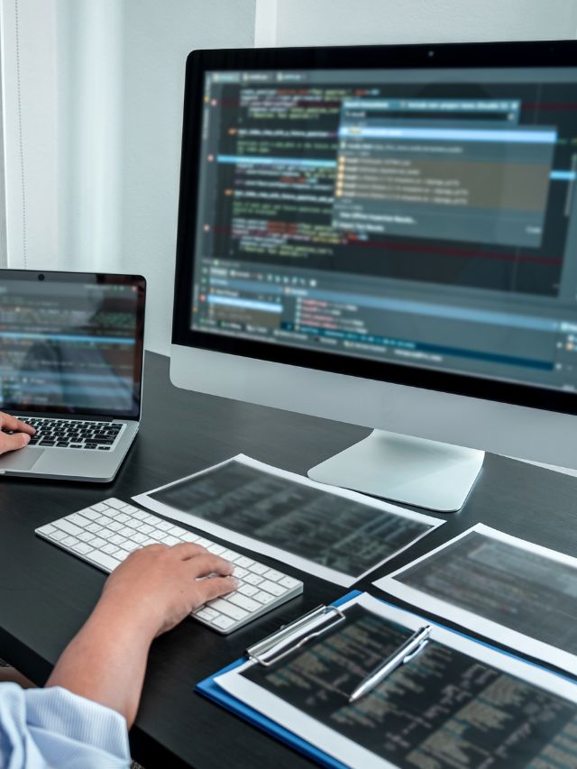 How To Use Algorithms To Solve Coding Challenges Efficiently - Premium Minimal Texture Gallery - Mobile