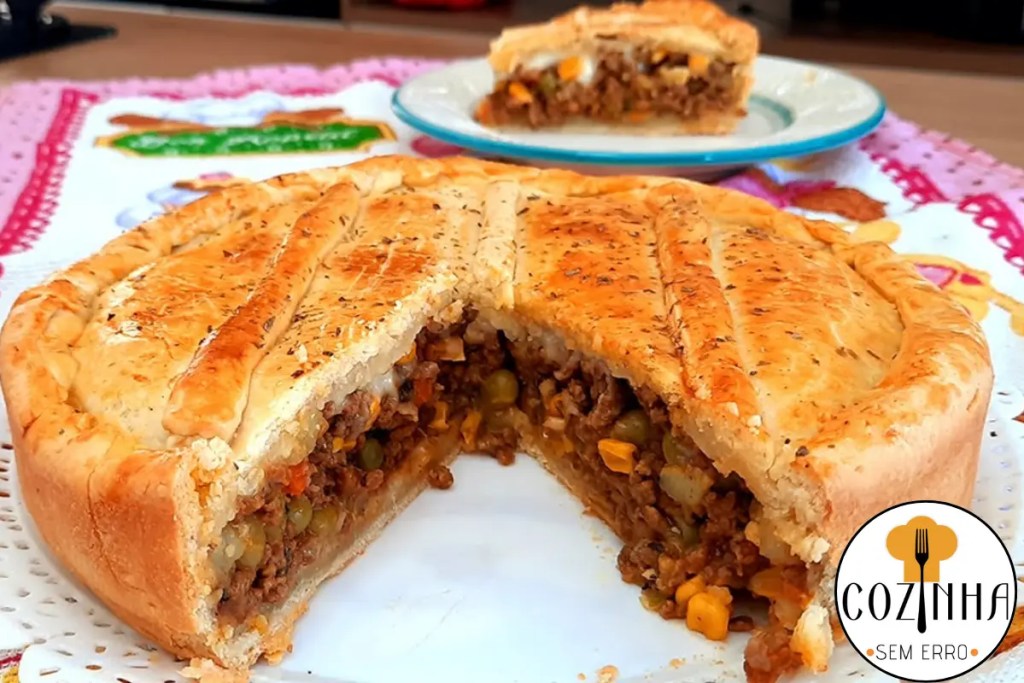 Empadão de Carne Moída Cremoso