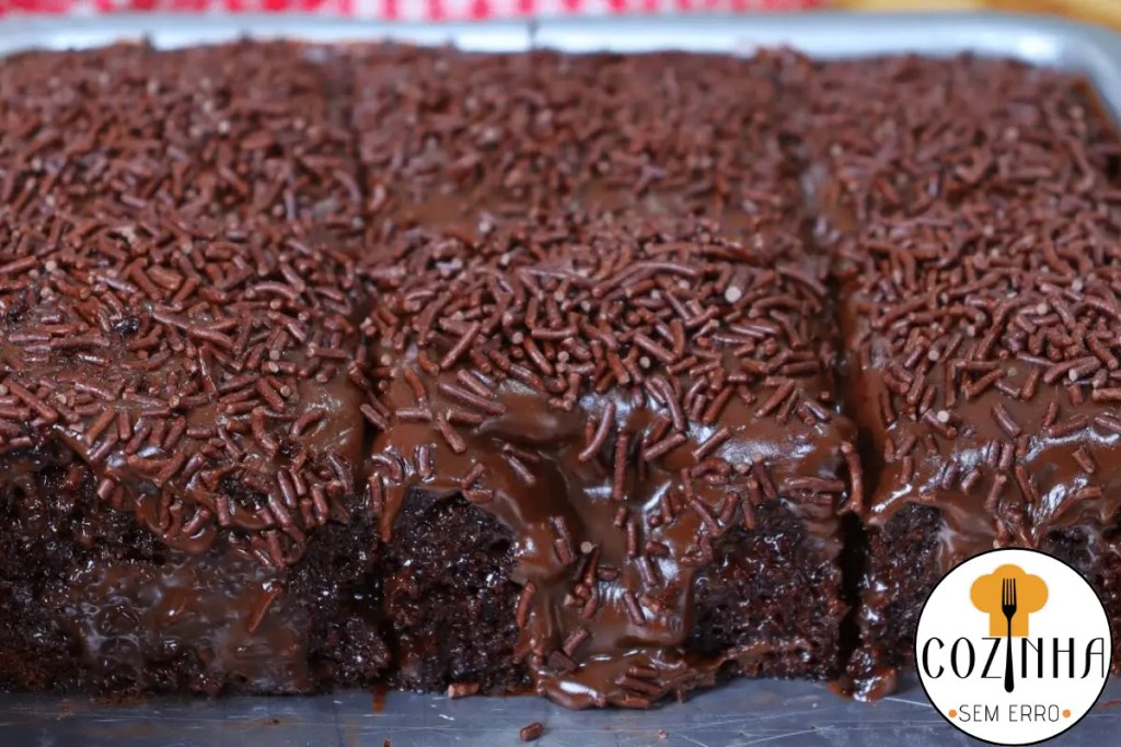 Bolo de Chocolate Rápido e Fácil