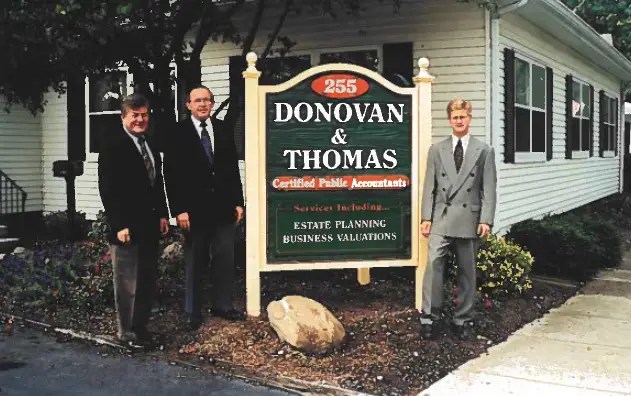 donovan-signage5