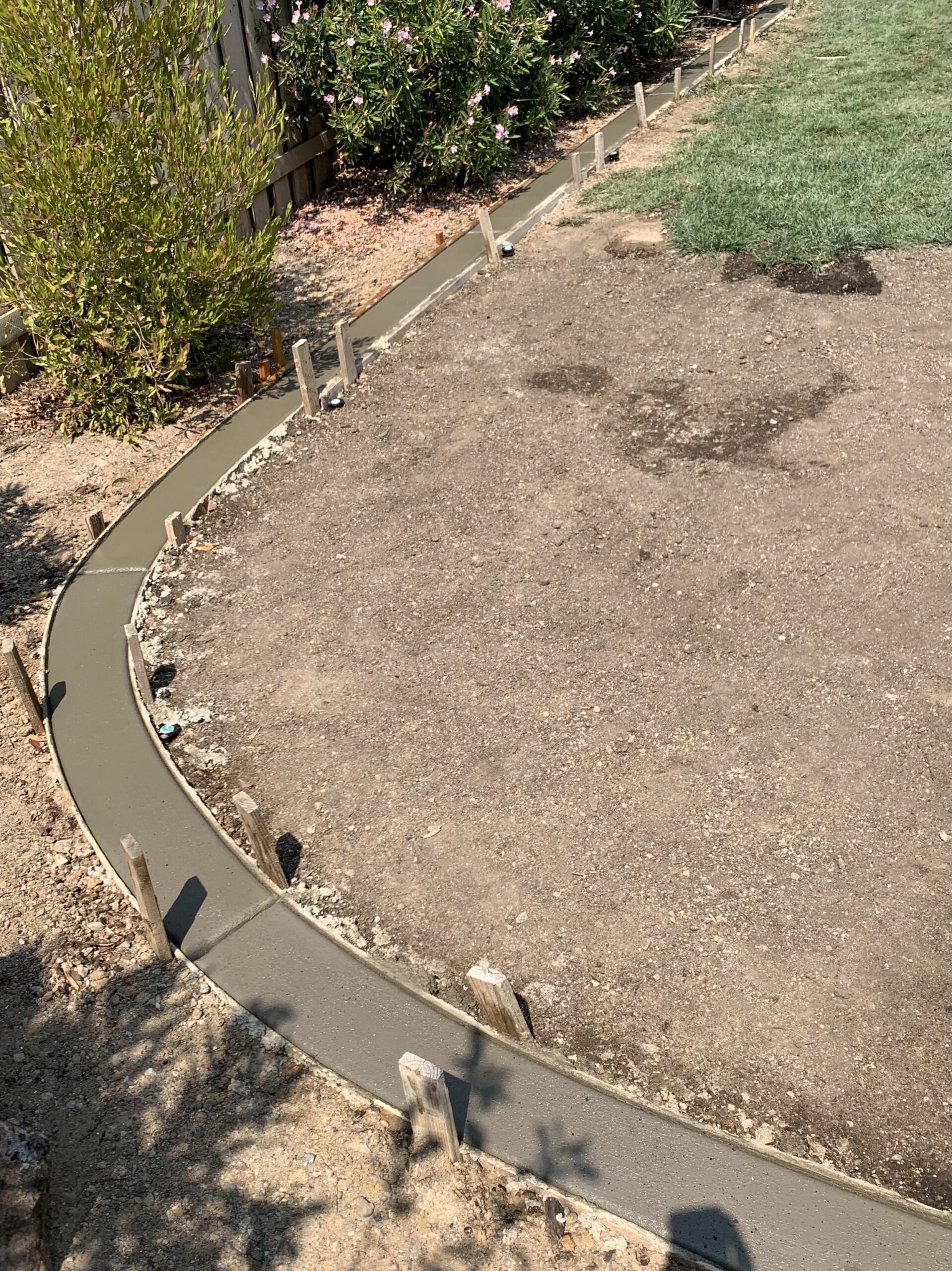 Mow strip install