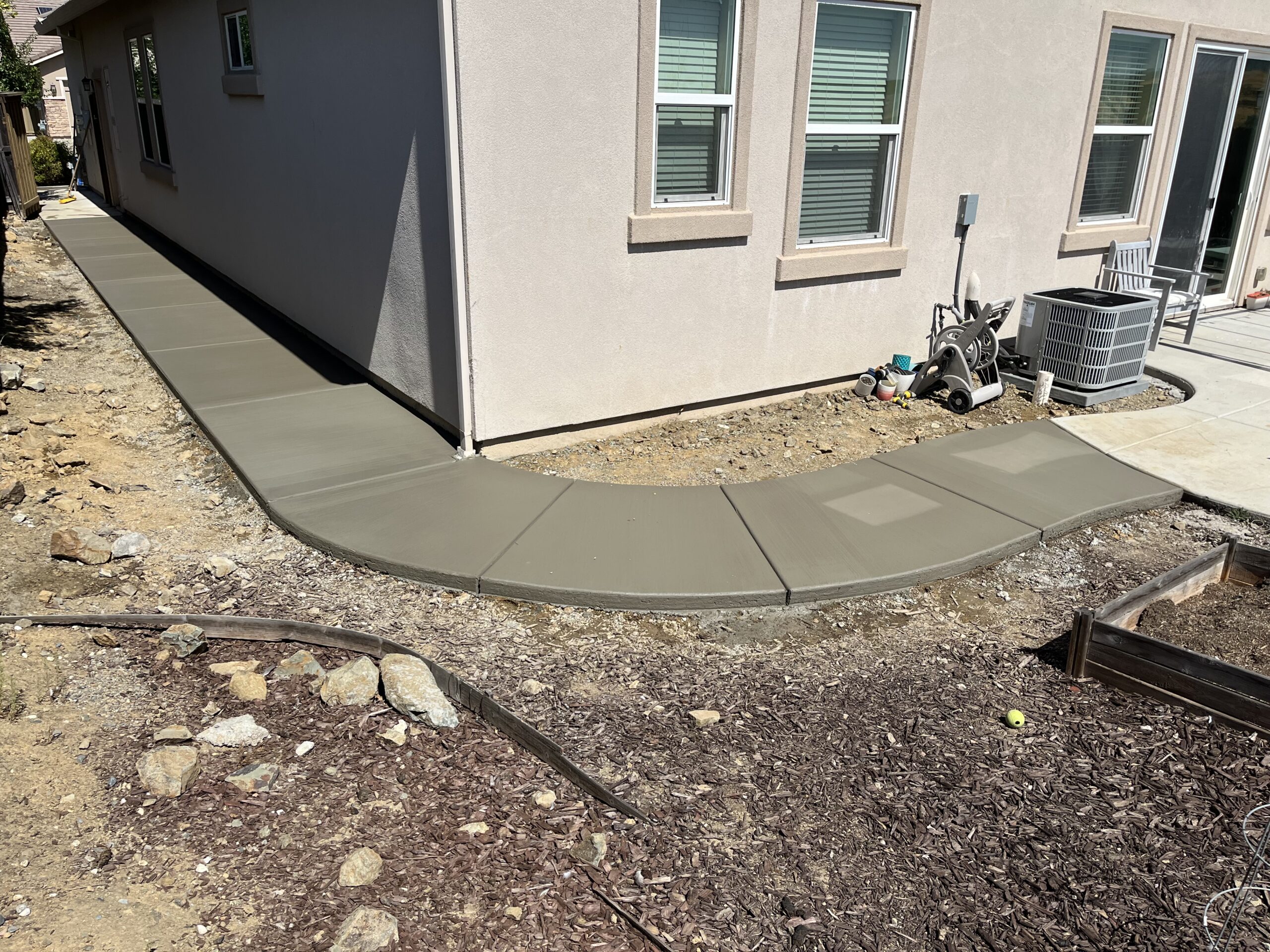 Finished concrete walkway