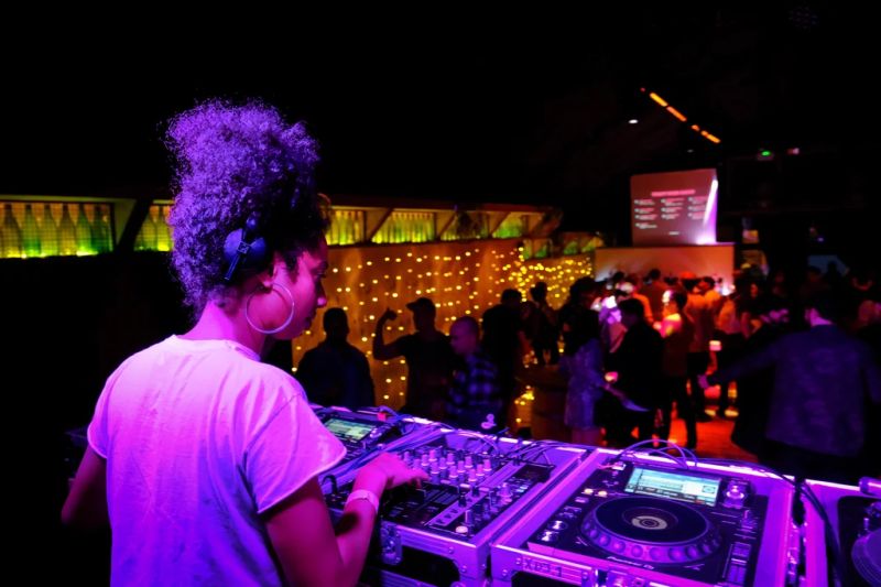 Bew Sudo Benjam N Cares Github - Premium High Resolution Light Textures | Free Download