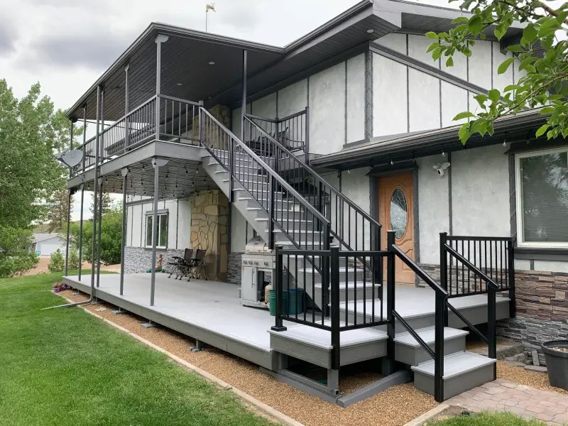 Craft-Bilt Aluminum Decking and Railing