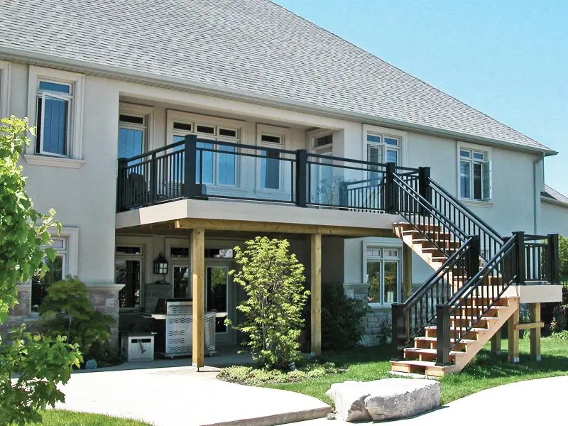 aluminum vs glass railing