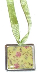 Altered Art – Floral Pendant