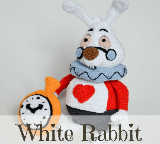 Craft Evangelist loves this White Rabbit from Alice in Wonderland crochet pattern 