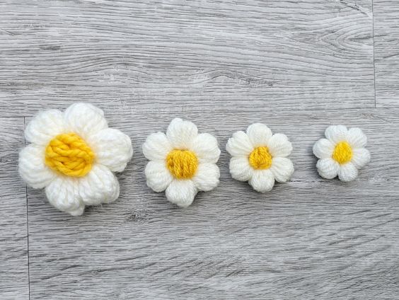Puff Stitch Daisy - Stitch Tutorial By Crafting Happiness