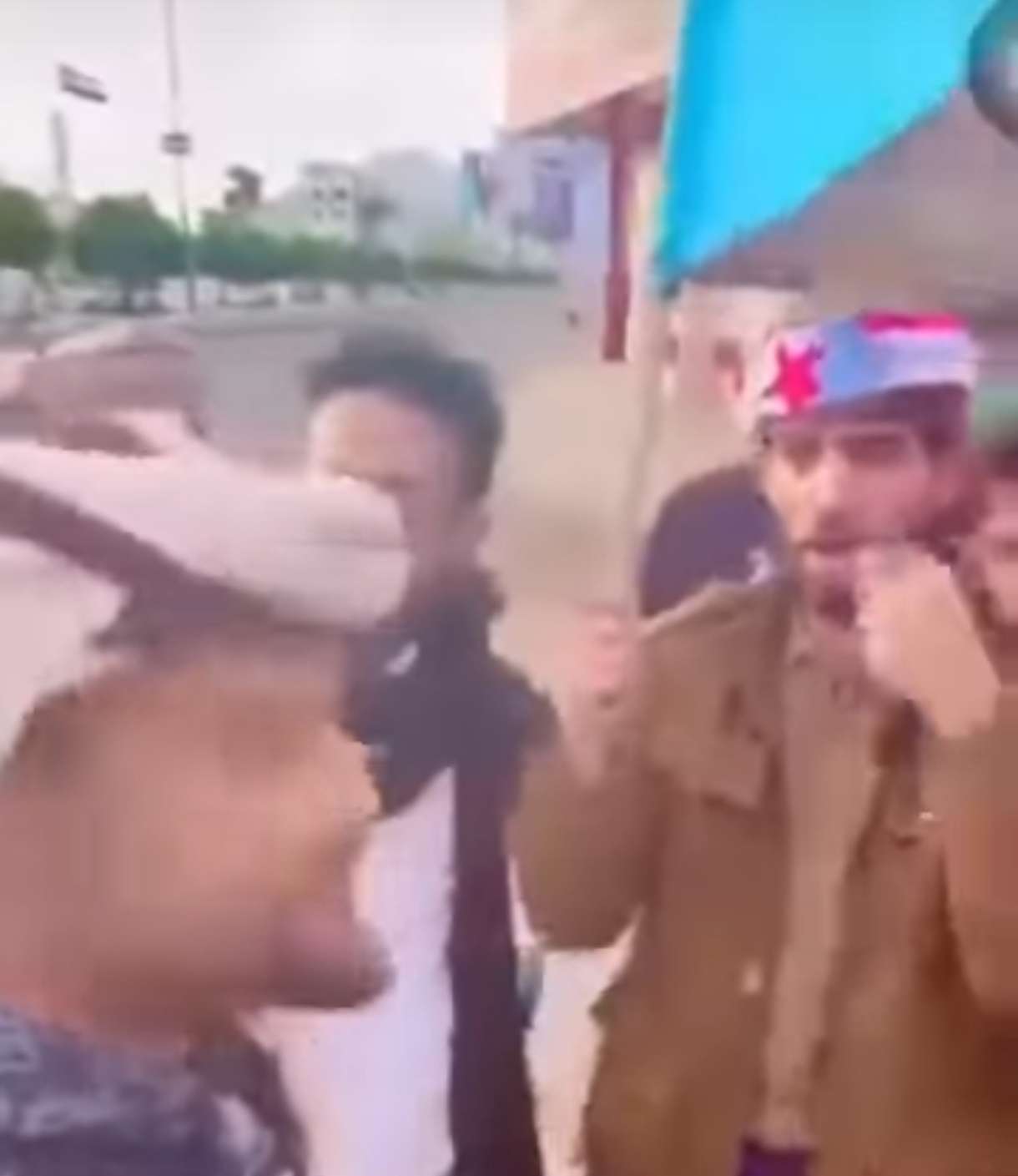 اول جلسة تحقيق بشكوى تشبيه عيدروس الزبيدي بعيسى ابن مريم بعدن