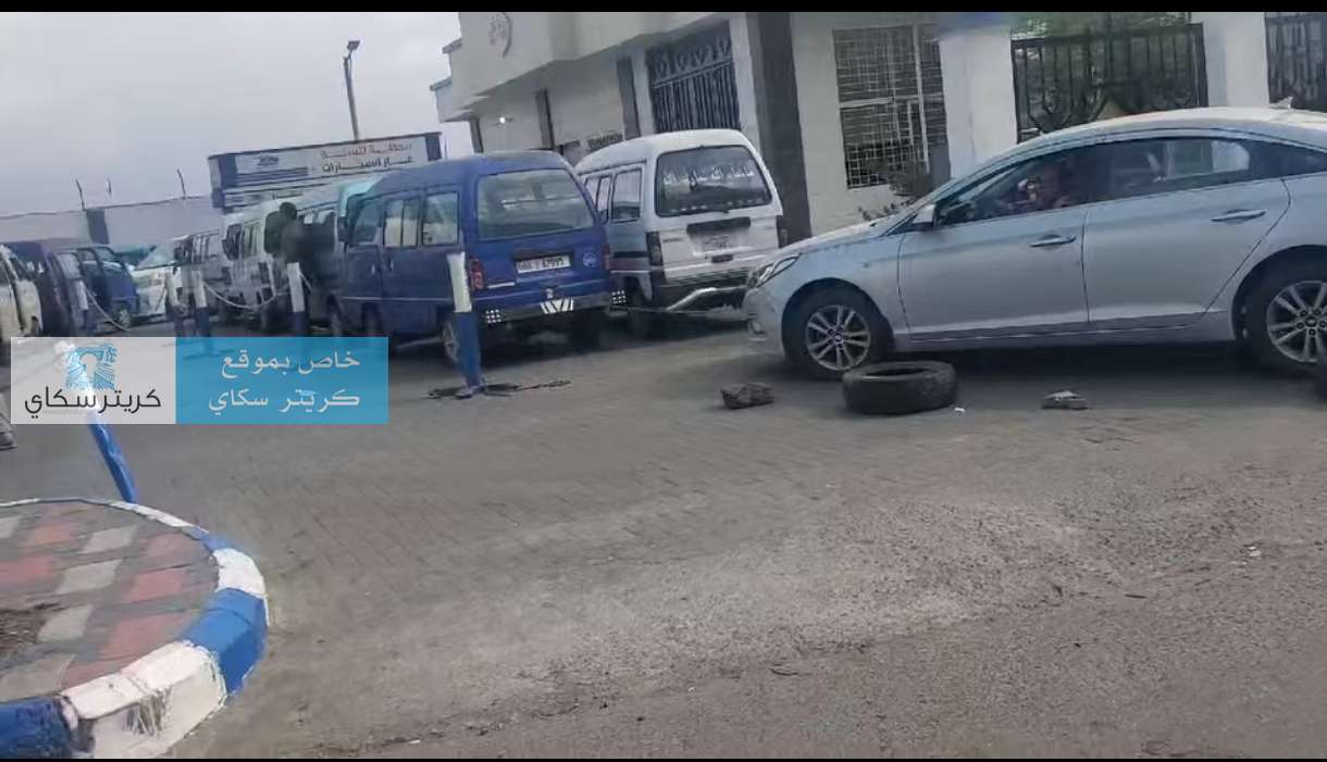 أزمة الغاز المنزلي تخنق عظن.. طوابير على مد البصر