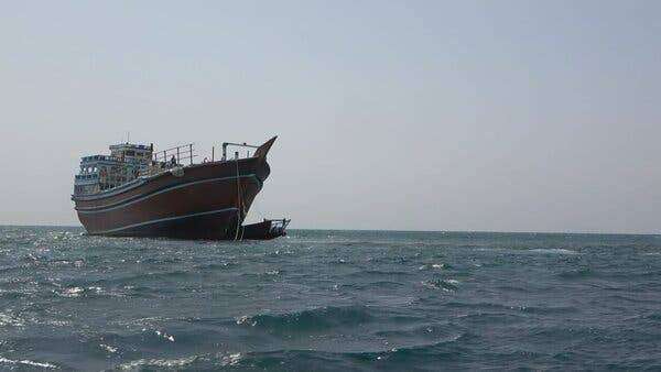 وفاة صياد وفقدان آخر إثر انقلاب قارب