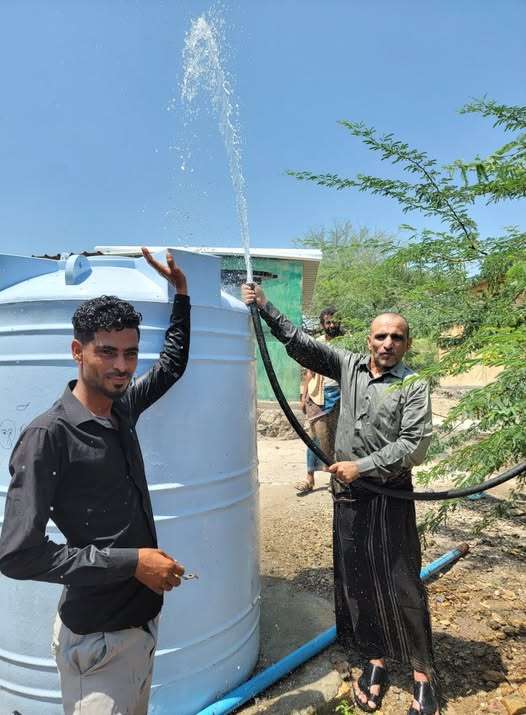 تشغيل بئر جديدة توصل المياه إلى وسط مخيم الراجي للنازحين