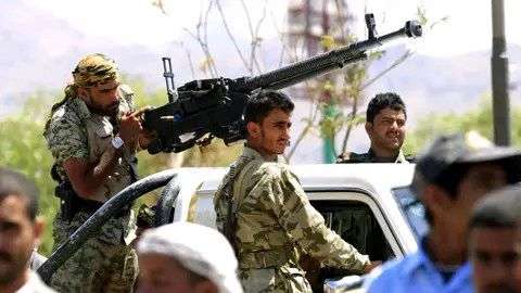 الشرعية ترد على رواية الحو ثيين الأخيرة