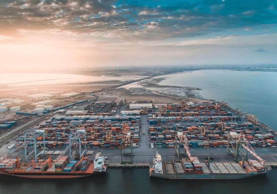 الخط الملاحي الدولي MSC يبعث برسالة شكر وتقدير لمحطة عدن للحاويات ومنتسبيها