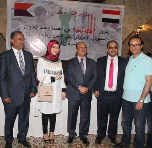 العميد يحيى صالح يعزي بوفاة الشيخ ياسر العواضي