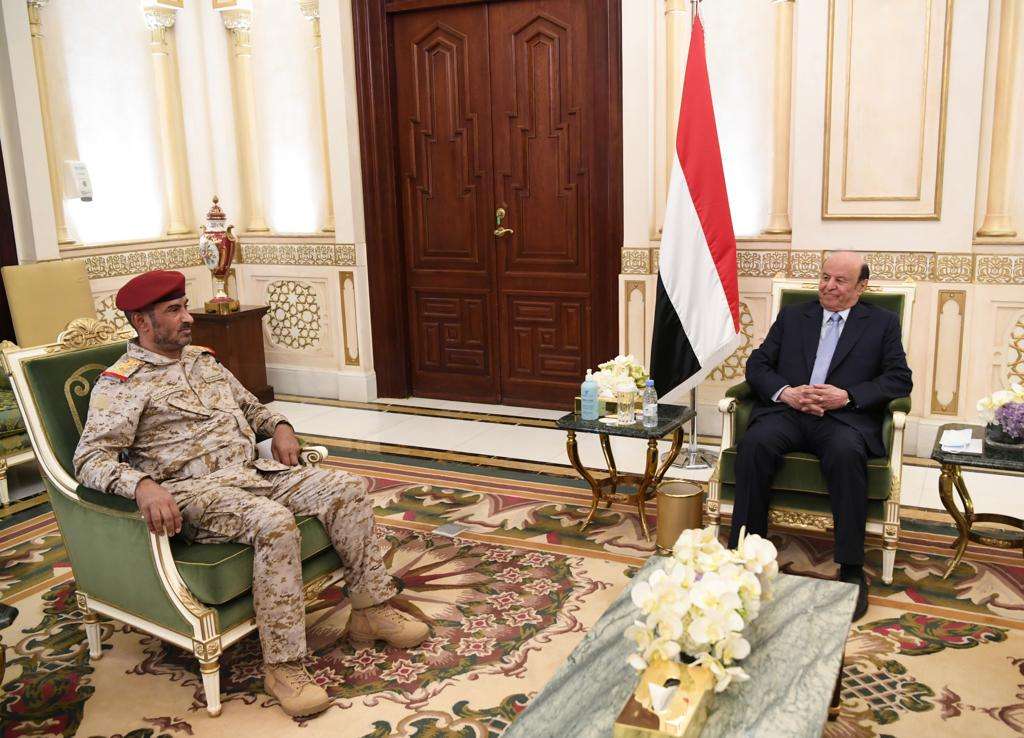 الرئيس هادي يعلق على المعارك ضد الحوثيين