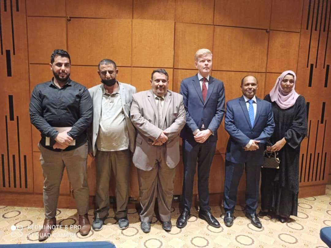 قيادة الثوري تلتقي المبعوث الدولي بالقاهرة .. والكشف عن تفاصيل ماقيل في الاجتماع المغلق