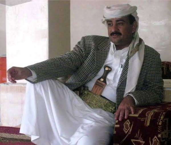 الشيخ عوض الوزير يدعو أبناء شبوة للاجتماع في البيت الأبيض