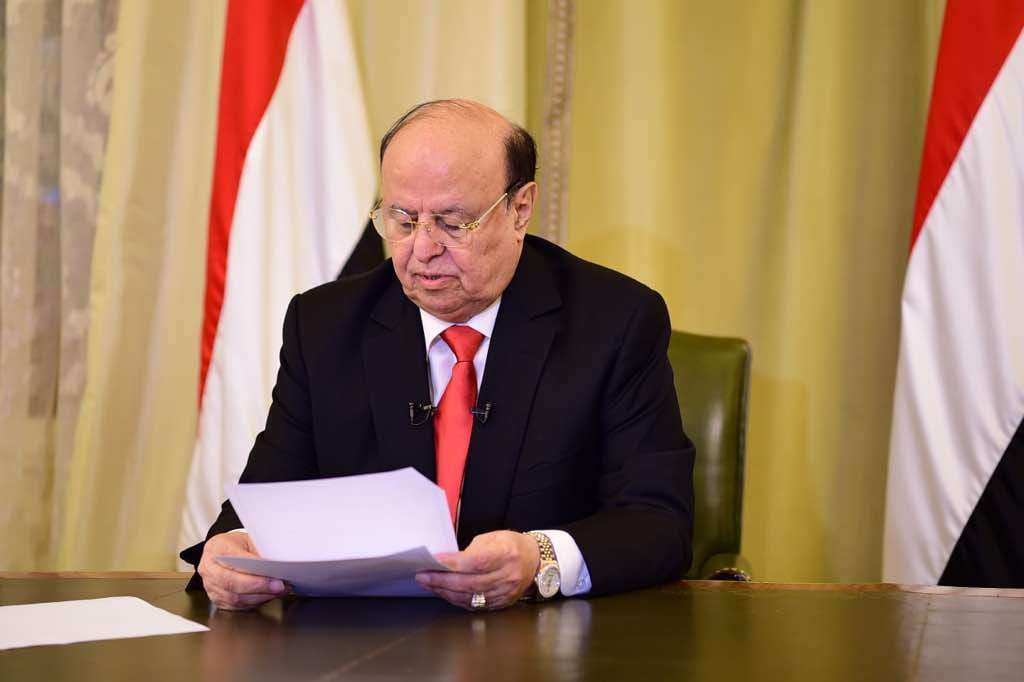 رئيس الجمهورية يطلع من وزير الدفاع ورئيس الاركان على تطورات الاوضاع الميدانية والعمليات العسكرية