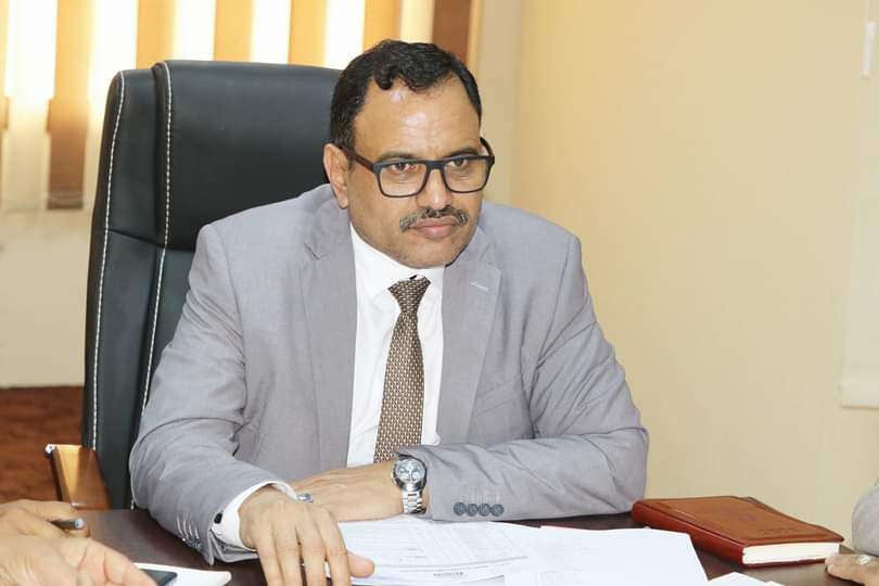 الوزير السقطري يصدر حزمة من القرارات الوزارية
