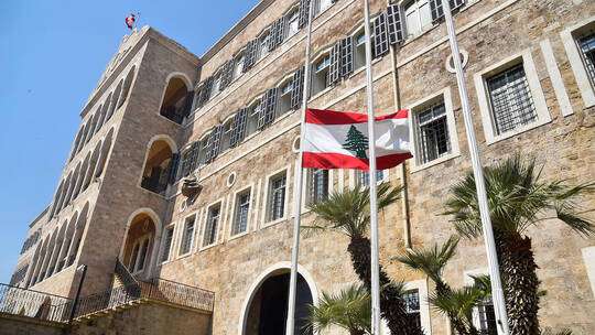 لبنان يعد باتخاذ الإجراءات اللازمة لضبط حدوده أملا باستعادة الثقة مع السعودية ودول الخليج