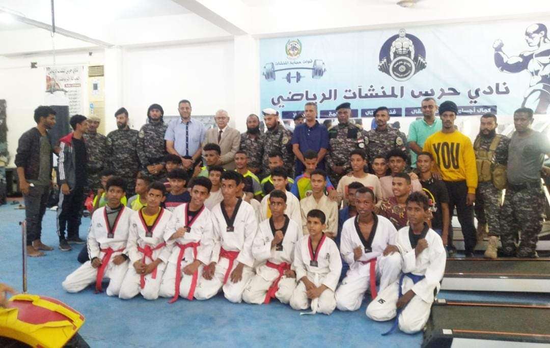 وكيل وزارة الشباب والرياضة يزور نادي قوات حماية المنشآت الحكومية بعدن