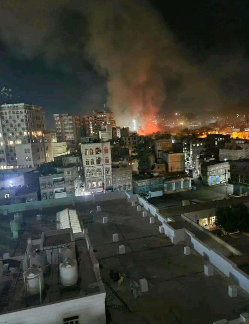 هذا ماسيفعله الحوثيون بالعاصمة صنعاء وبالتحديد في شارع الزبيري المستهدف بالطيران لرد على دول التحالف